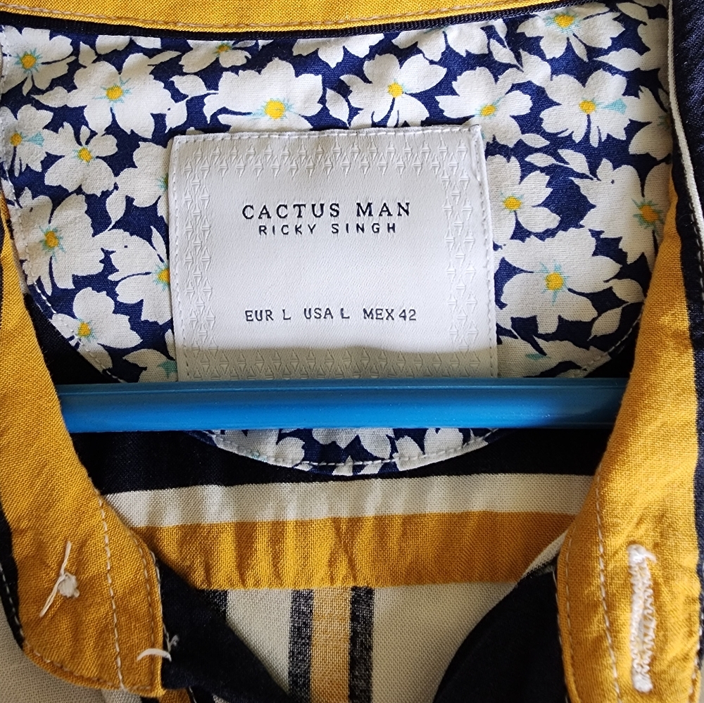 Mens Cactus Man button down - Picture 3 of 4